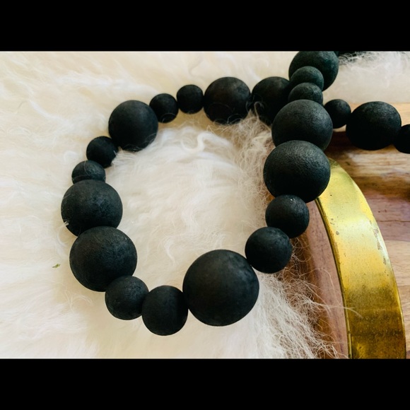 Wood Beads with Raffia Tassel - Picture 2 of 5